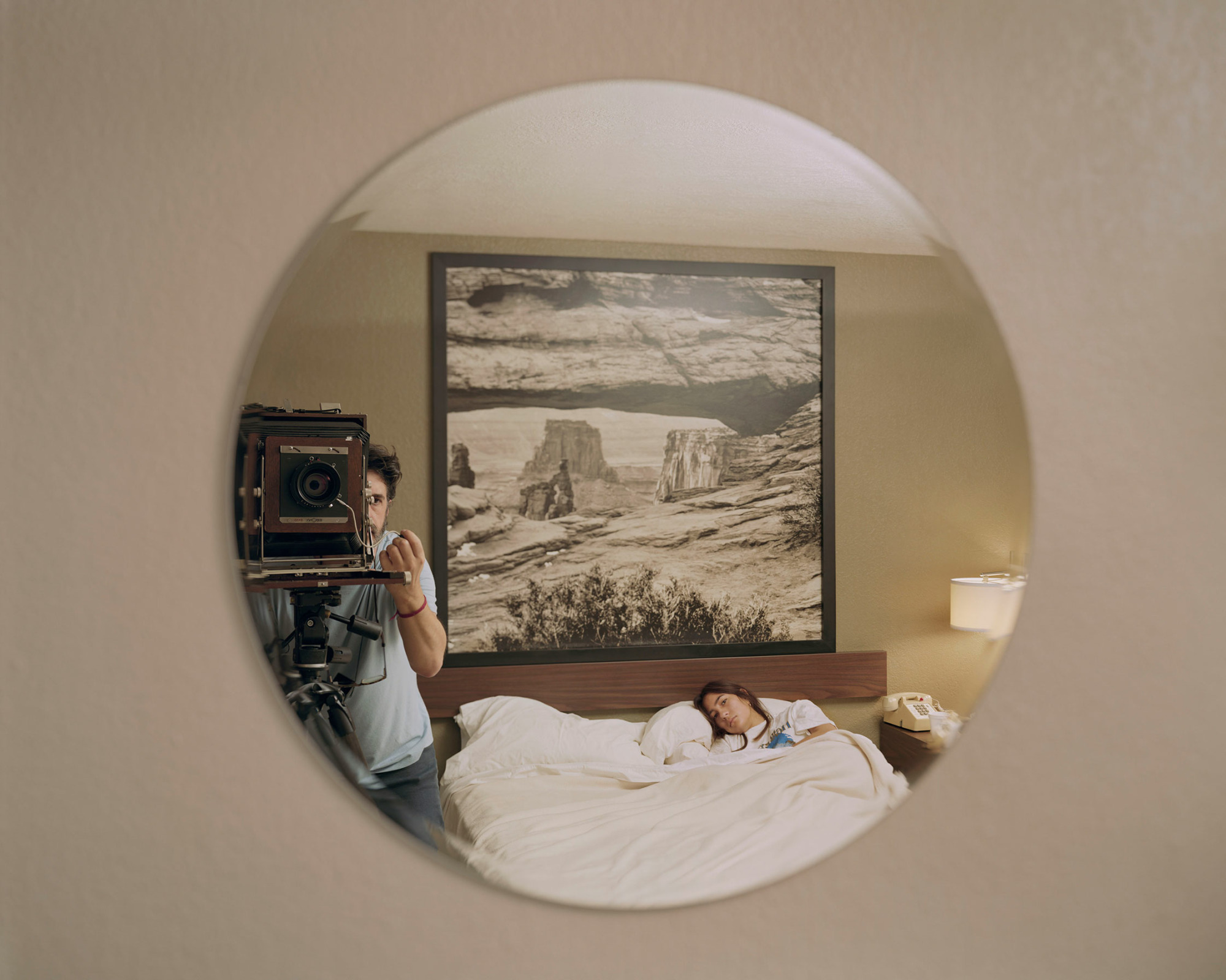 A Pound of Pictures: Photographer Alec Soth’s exploration of self-doubt, the act of looking, and the richness of the world