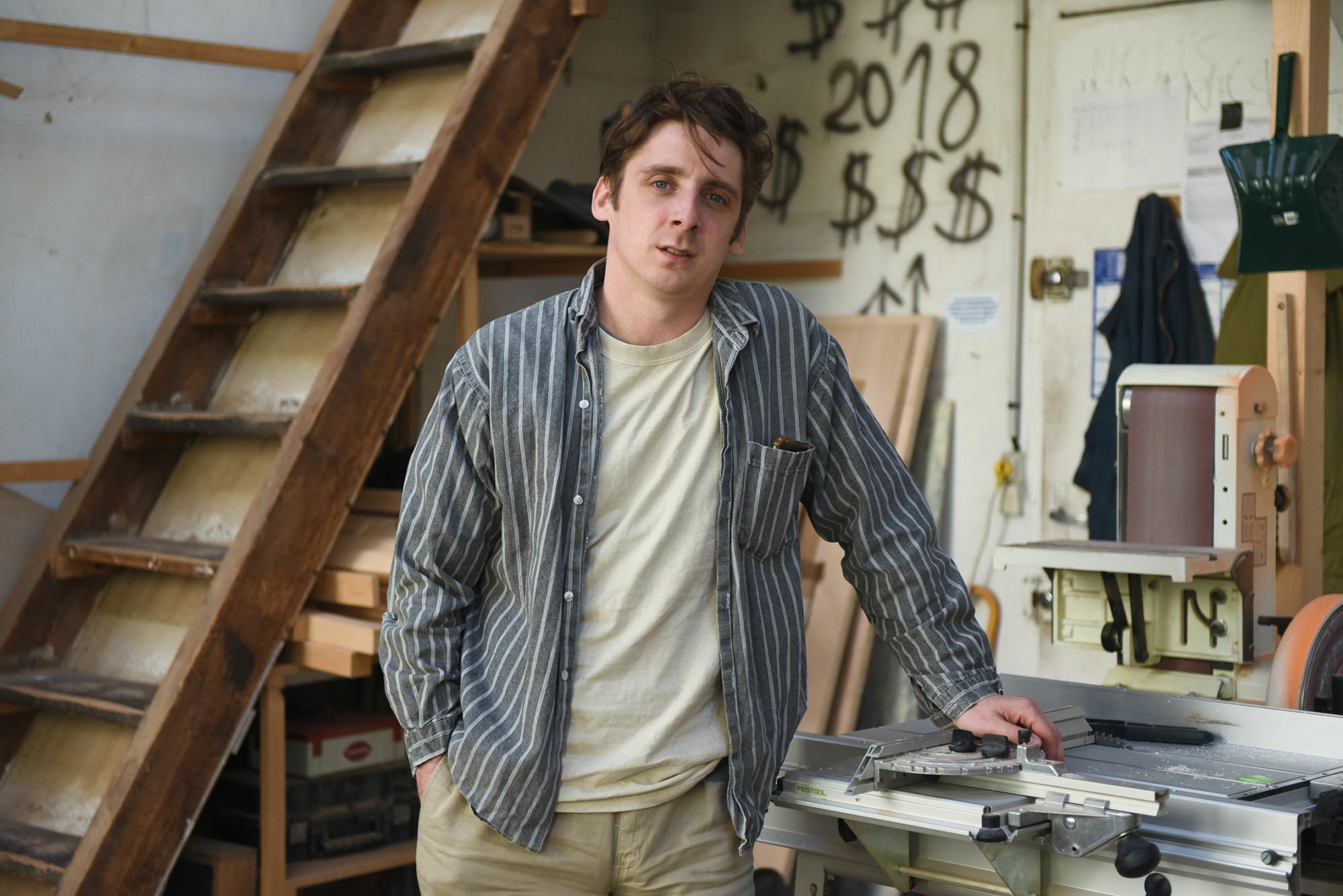 A sculptural dialogue between seduction and technology with Parisian artist Camille Blatrix