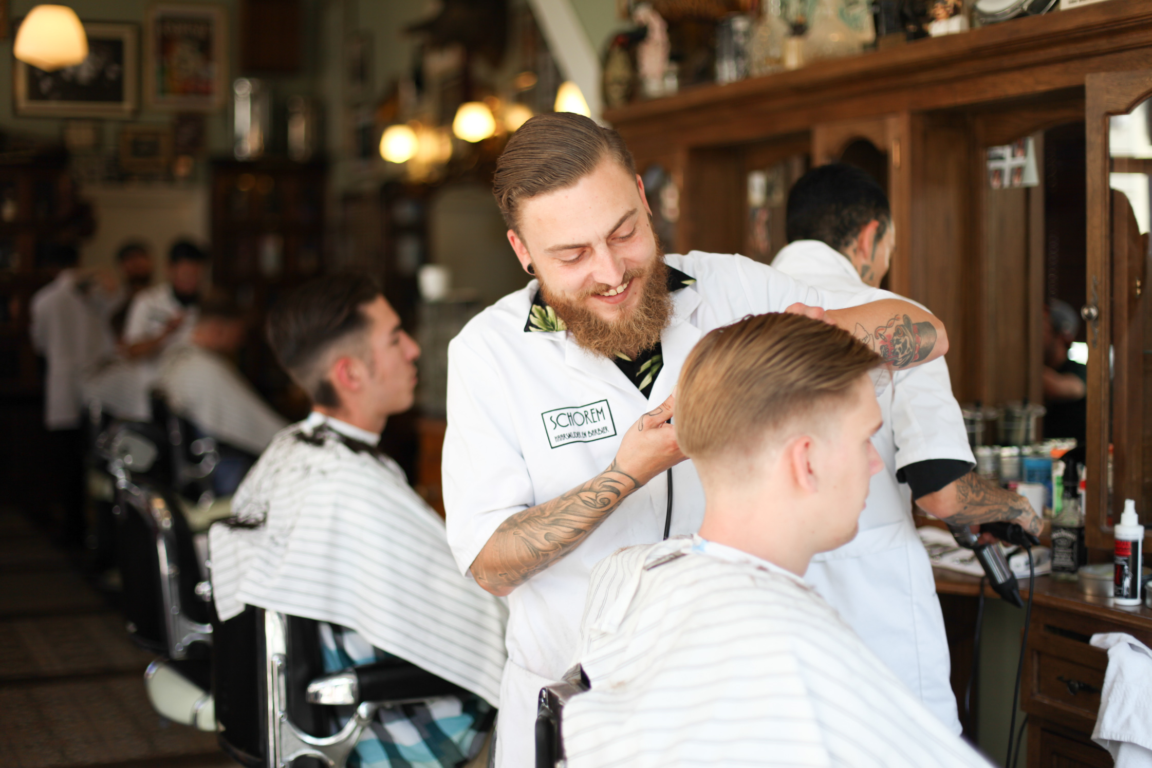 FvF Explores: The Schorem Haarsnijder En Barbier in Rotterdam