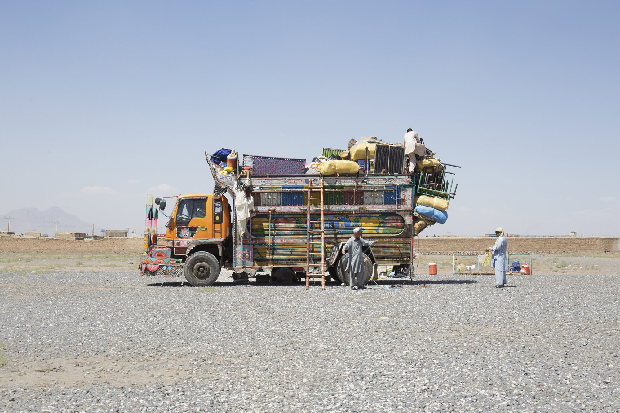 Johanna-Maria Fritz joins forces with Ostkreuz students for charity print sale of her work in Afghanistan 